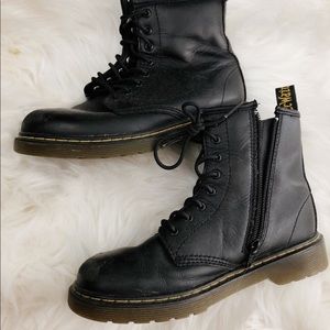 Doc Marten delaney boots size US 3